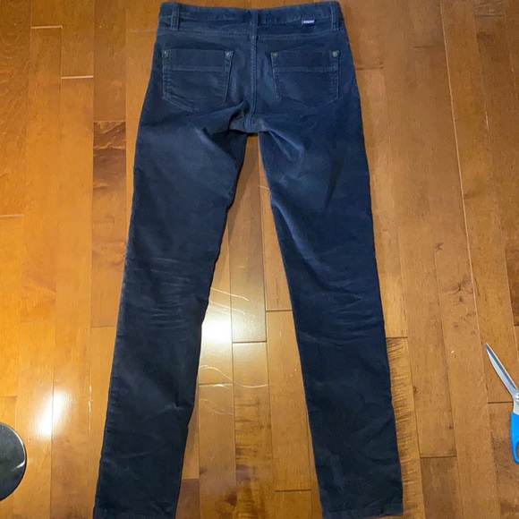 Patagonia Women's Fitted Corduroy Pants - Picture 2 of 5